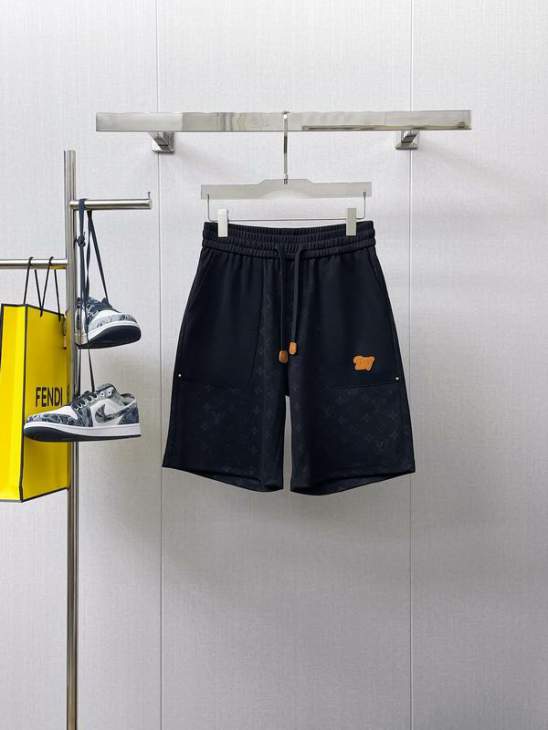 Picture of LV Short Pants _SKULVM-3XLxetr1918325